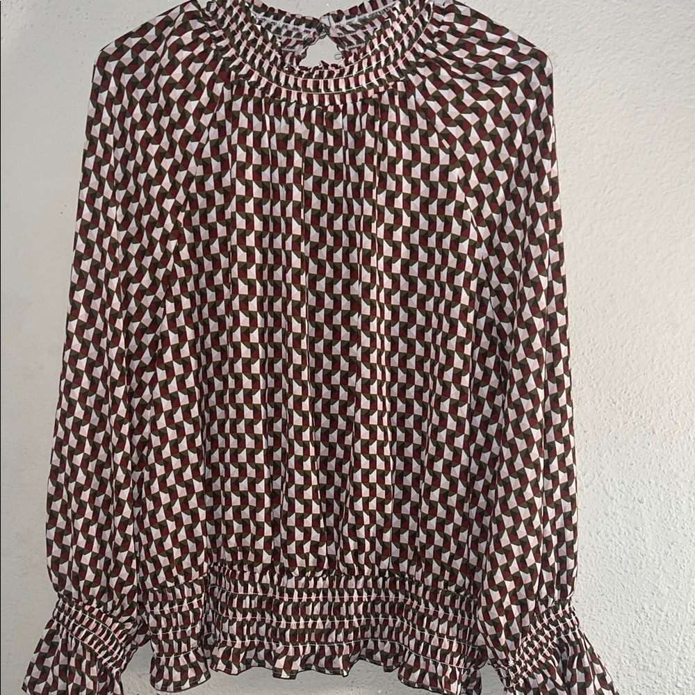 Worthington Black and White Geometric Blouse